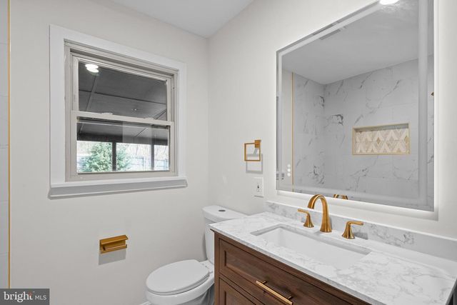 96 SANDY RIDGE RD, Fredericksburg, VA 22405