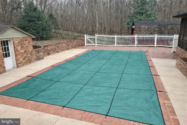 96 SANDY RIDGE RD, Fredericksburg, VA 22405