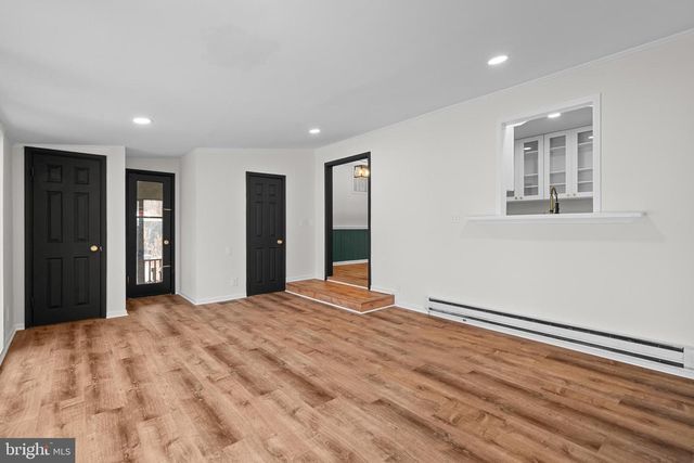 96 SANDY RIDGE RD, Fredericksburg, VA 22405