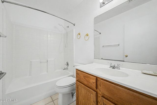 1440 W DIAMOND Avenue, Apache Junction, AZ 85120