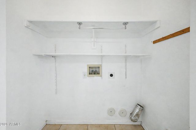 1440 W DIAMOND Avenue, Apache Junction, AZ 85120