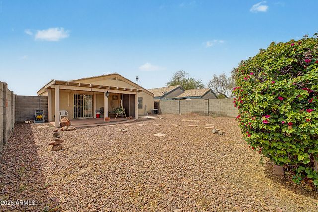 1440 W DIAMOND Avenue, Apache Junction, AZ 85120
