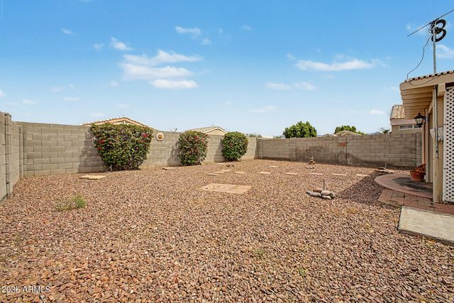 1440 W DIAMOND Avenue, Apache Junction, AZ 85120