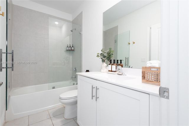 9949 SW 228th Ter, Miami, FL 33190