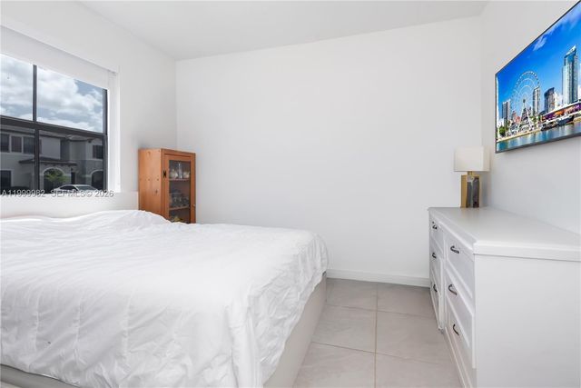 9949 SW 228th Ter, Miami, FL 33190