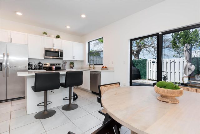 9949 SW 228th Ter, Miami, FL 33190