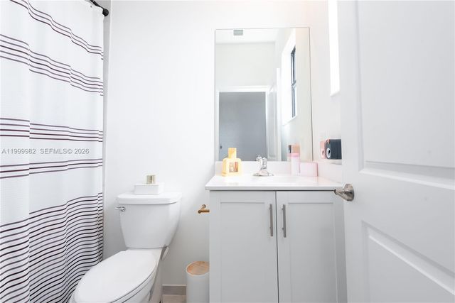 9949 SW 228th Ter, Miami, FL 33190