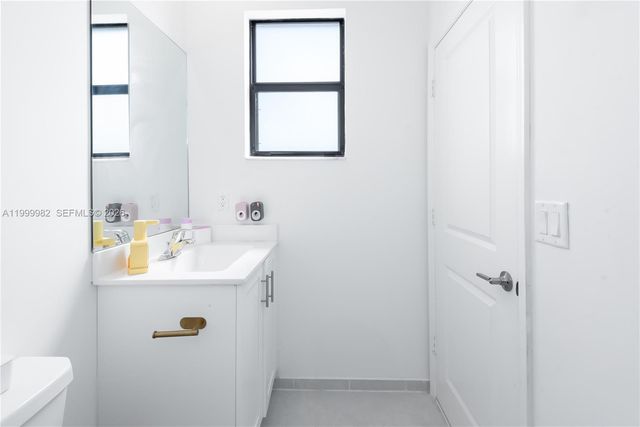 9949 SW 228th Ter, Miami, FL 33190