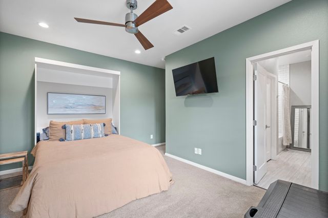 6802 Vada Drive, Dallas, TX 75214