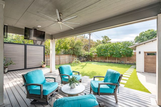 6802 Vada Drive, Dallas, TX 75214