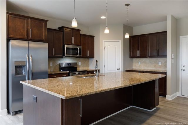 381 Wexford Street, Raeford, NC 28376