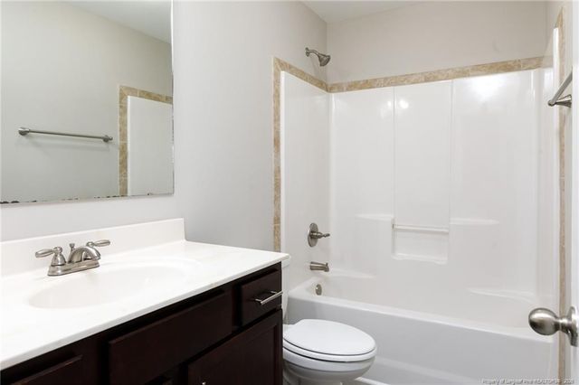 381 Wexford Street, Raeford, NC 28376