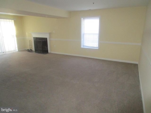 8711 TEMPLE HILL RD, Clinton, MD 20735