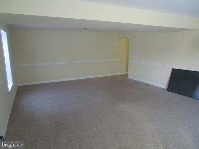 8711 TEMPLE HILL RD, Clinton, MD 20735