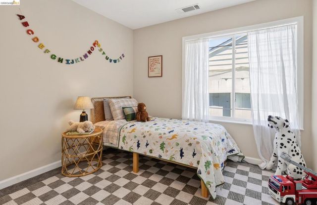 15066 Andover St, San Leandro, CA 94579