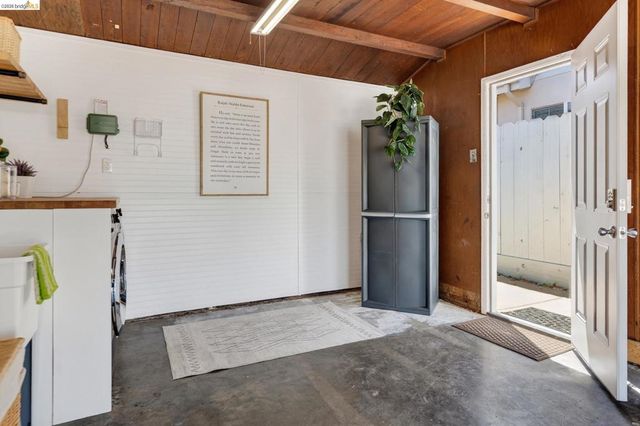 15066 Andover St, San Leandro, CA 94579