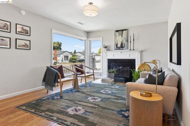 15066 Andover St, San Leandro, CA 94579
