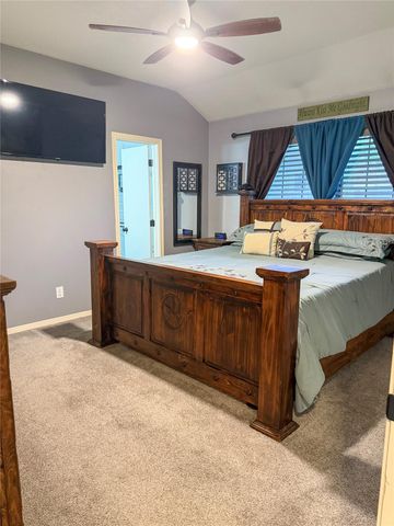 1159 Carey Drive, Angleton, TX 77515