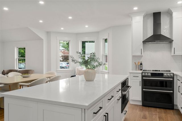 220 Sycamore Street 1, Watertown, MA 02472