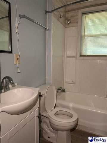 701 S 5th Ave, Dillon, SC 29536