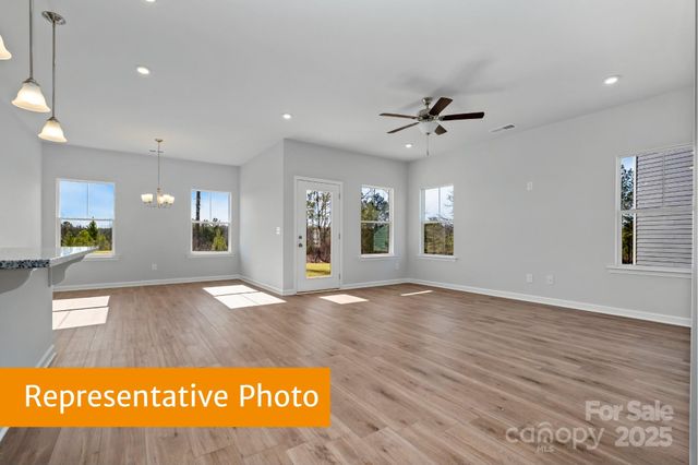 12160 Muscadine Court, Midland, NC 28107