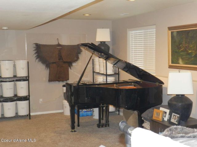 2627 W Timberlake LOOP, Coeur D'alene, ID 83815