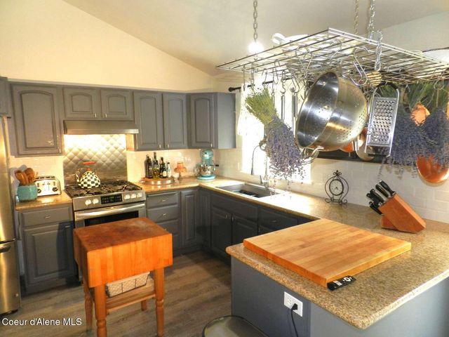 2627 W Timberlake LOOP, Coeur D'alene, ID 83815