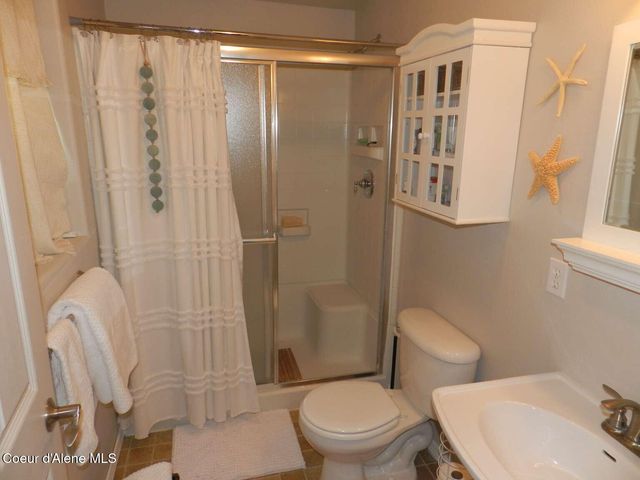 2627 W Timberlake LOOP, Coeur D'alene, ID 83815