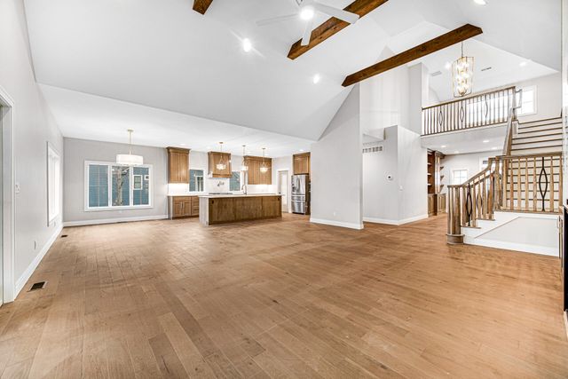 194 N Cricket Knoll Court, Valparaiso, IN 46385