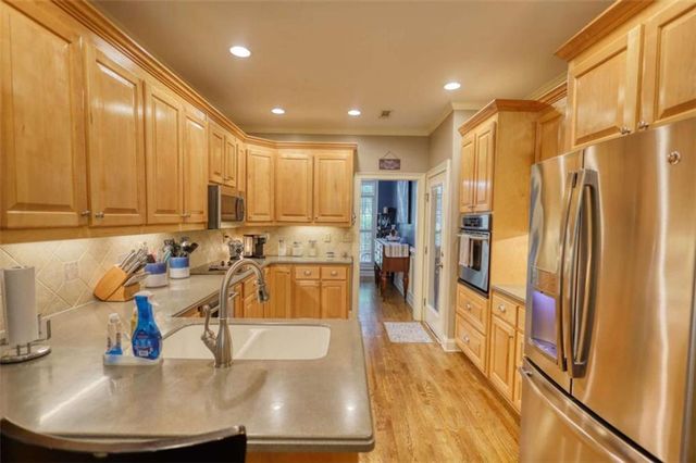 10 Nicklaus Circle, Social Circle, GA 30025