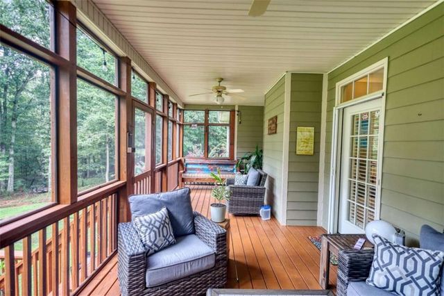 10 Nicklaus Circle, Social Circle, GA 30025