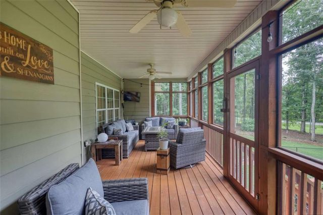 10 Nicklaus Circle, Social Circle, GA 30025