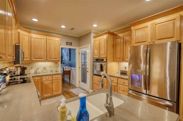 10 Nicklaus Circle, Social Circle, GA 30025