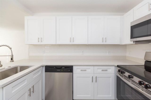 8102 N 14TH, Tampa, FL 33604