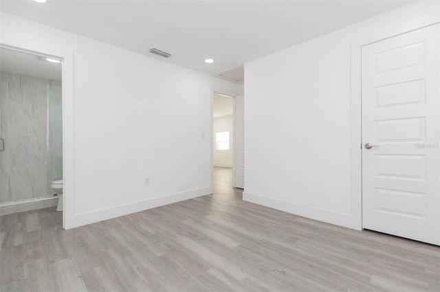 8102 N 14TH, Tampa, FL 33604