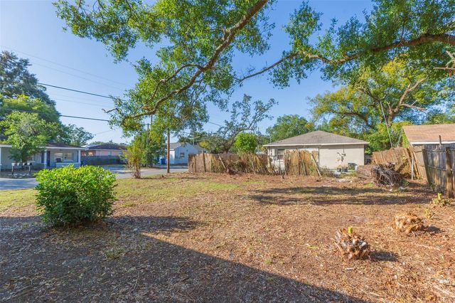 8102 N 14TH, Tampa, FL 33604