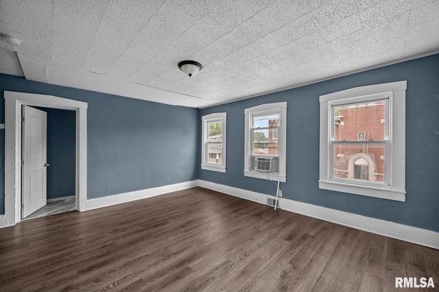 1514 MARQUETTE Street, Davenport, IA 52804