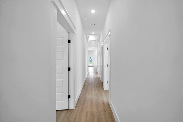 4834 Higgins Street B, Houston, TX 77033