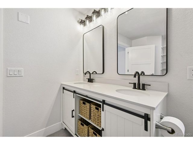 225 Evergreen Rd, Black Hawk, CO 80422