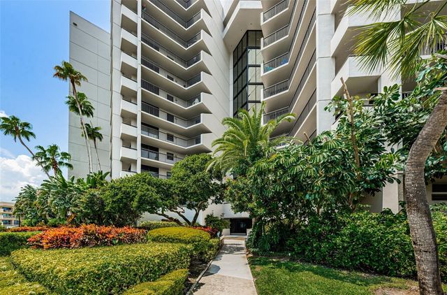 1660 GULF BOULEVARD 202, Clearwater Beach, FL 33767