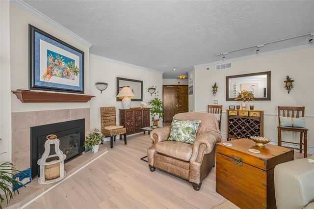 1660 GULF BOULEVARD 202, Clearwater Beach, FL 33767