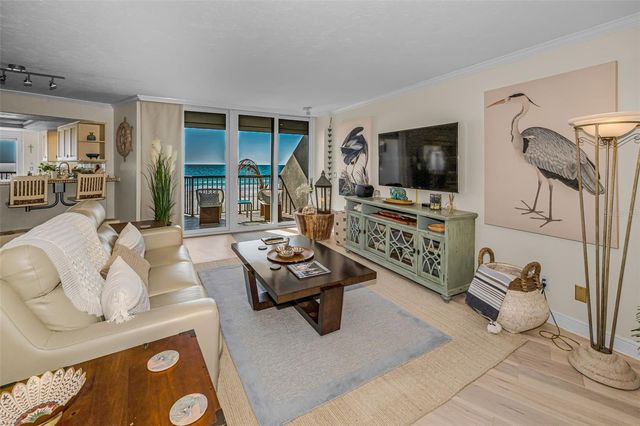 1660 GULF BOULEVARD 202, Clearwater Beach, FL 33767