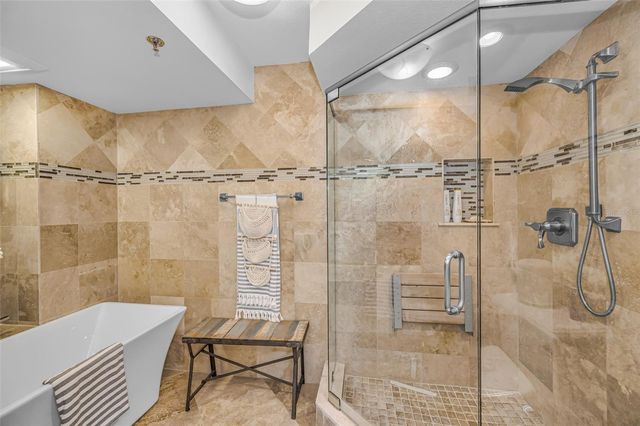 1660 GULF BOULEVARD 202, Clearwater Beach, FL 33767