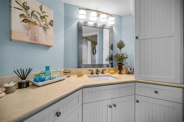 1660 GULF BOULEVARD 202, Clearwater Beach, FL 33767