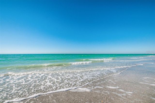 1660 GULF BOULEVARD 202, Clearwater Beach, FL 33767