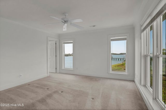 5624 Captains Lane, Wilmington, NC 28409
