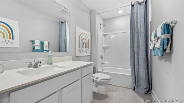 3028 Grace Marie Way, New Albany, IN 47150