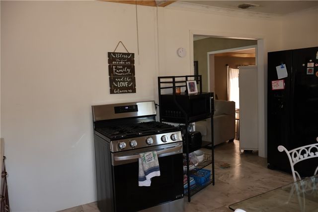 4709 Kendall Dr, Corpus Christi, TX 78415