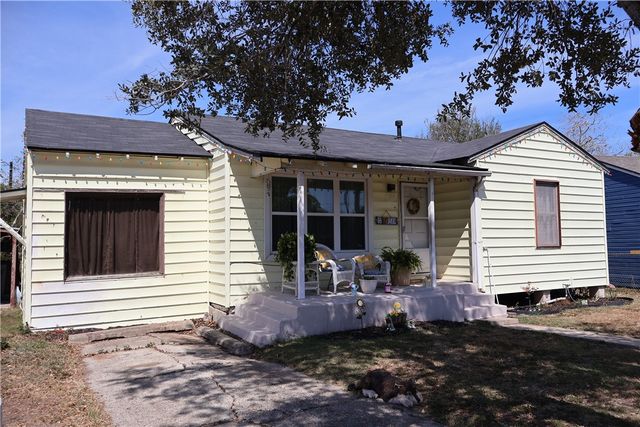 4709 Kendall Dr, Corpus Christi, TX 78415