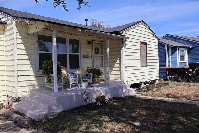4709 Kendall Dr, Corpus Christi, TX 78415
